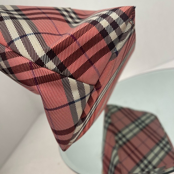 💞Burberry Pink Nova CheckShoulder Bag💞 - Picture 4 of 10